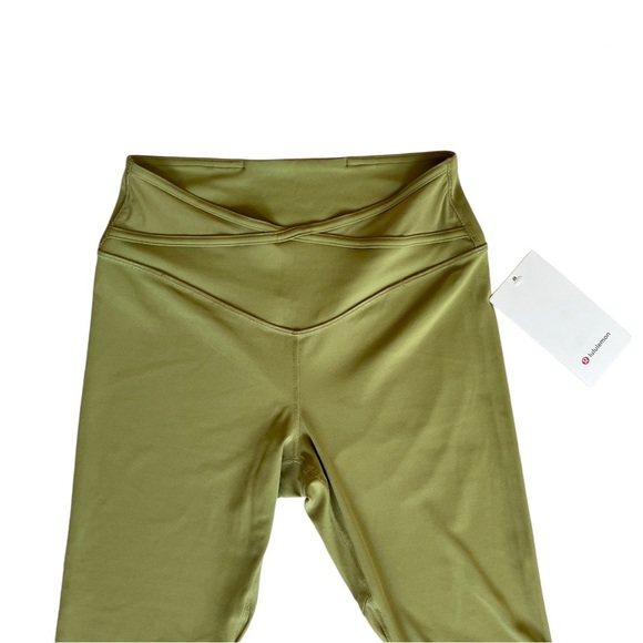 NWT Lululemon Nulu and Crisscross Mesh Stirrup Tight Leggings, Bronze Green - Picture 8 of 15